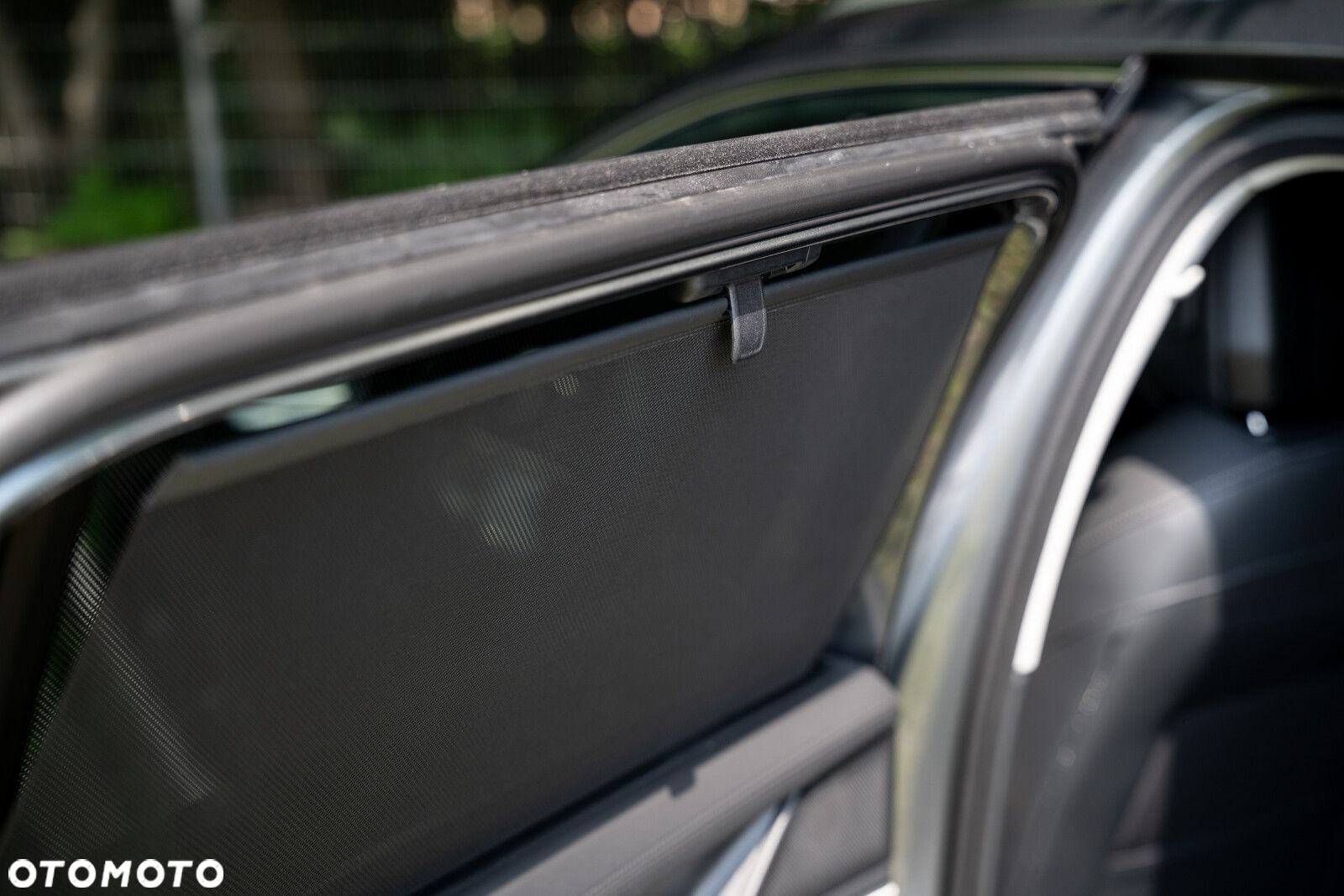 Volkswagen Passat - 16