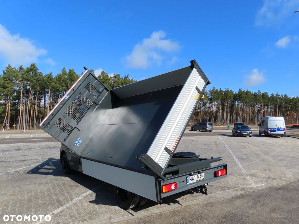 Iveco DAILY 35C16 163 KM Wywrotka Kiper Wywrot x 3 Strony 3211 mm Długi Renomowanej Firmy SCATTOLINI HAK 3500 Kg 53 Tys Km Przeb. Stan Auta NOWY POLECAM - 19