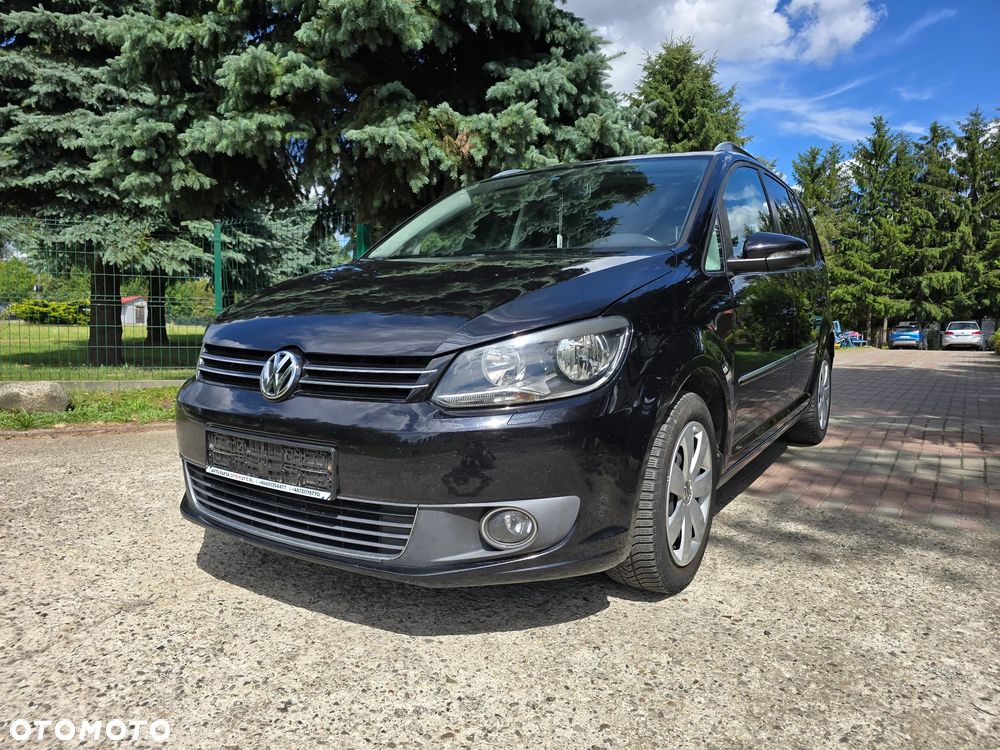 Volkswagen Touran - 1