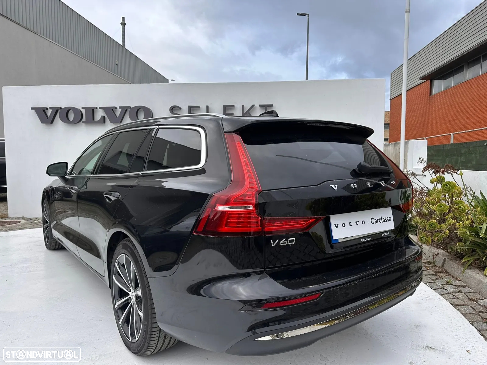 Volvo V60 2.0 T6 AWD TE Core - 9