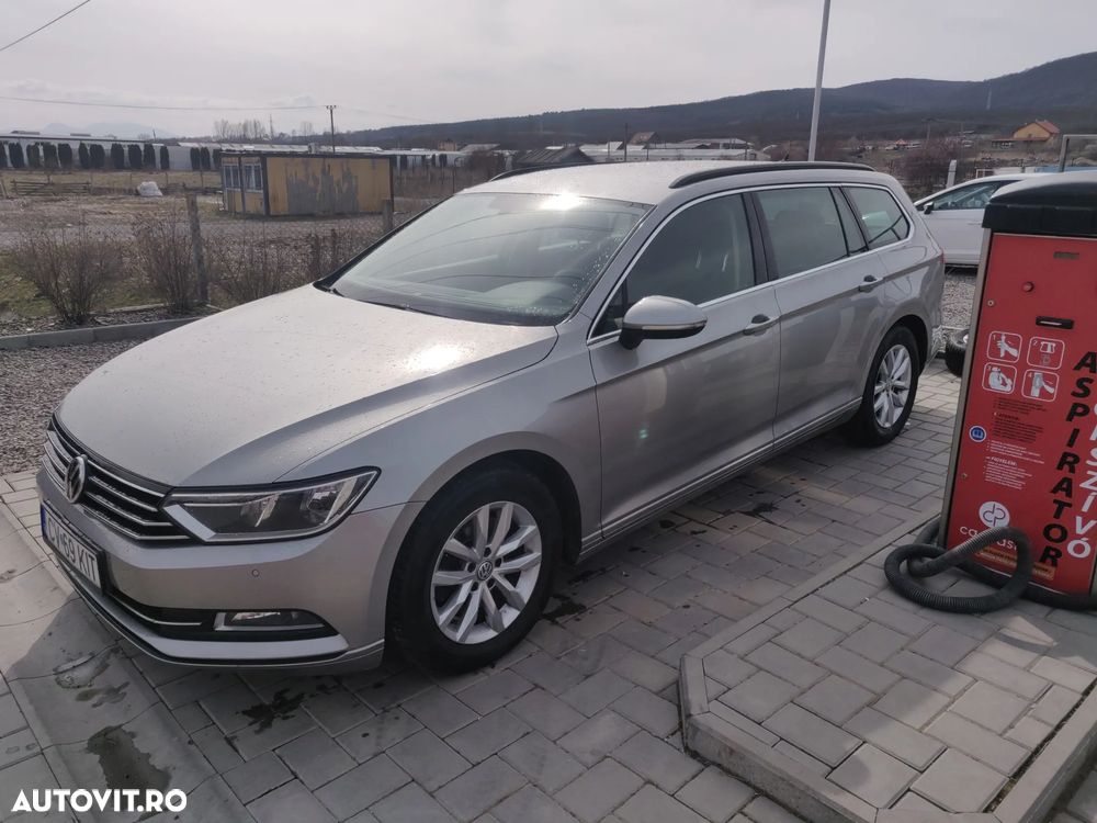 Volkswagen Passat 1.6 TDI Comfortline - 3