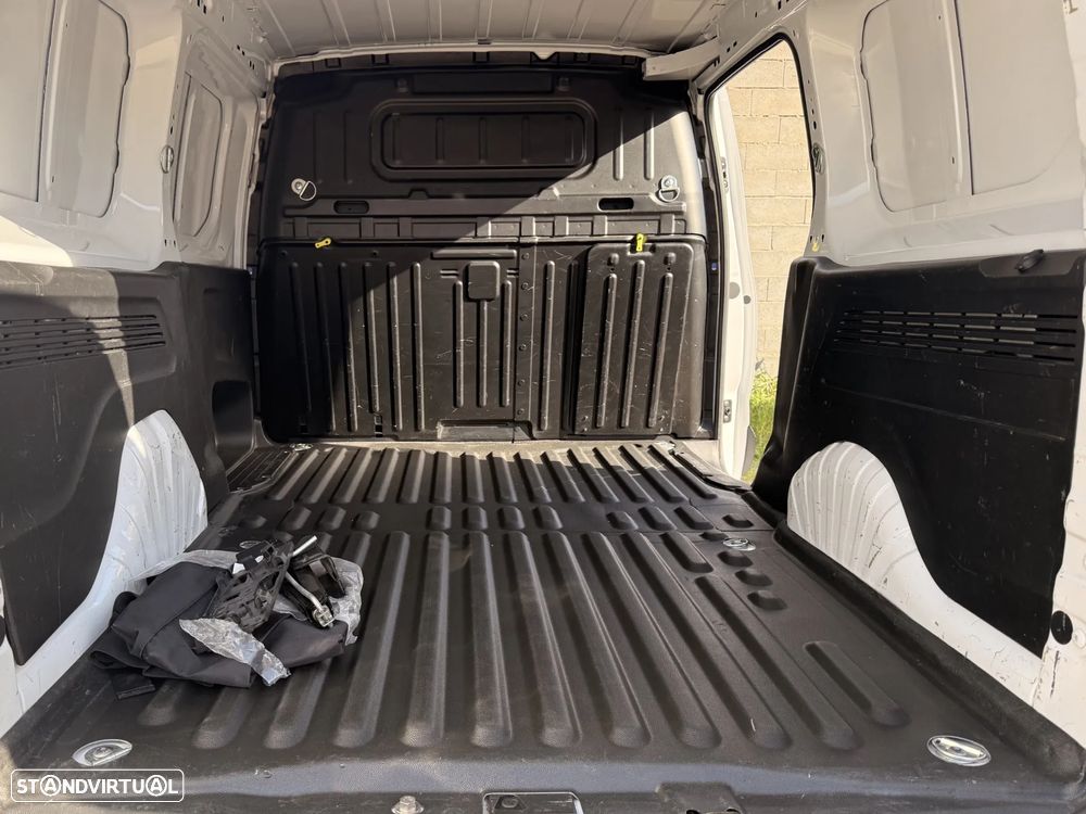 Citroën Berlingo 1.5 BlueHDi XL 4P (102cv) - 12