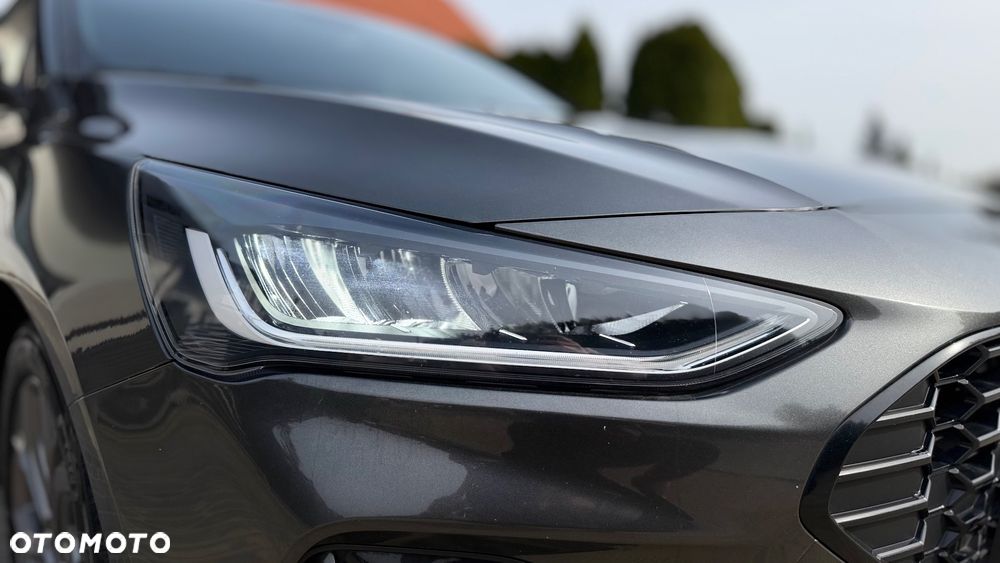 Ford Focus ver-1-0-ecoboost-mhev-st--line - 9