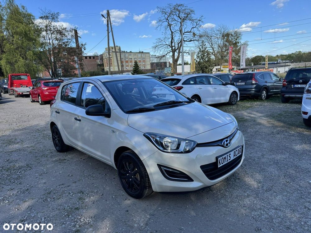 Hyundai i20 - 2