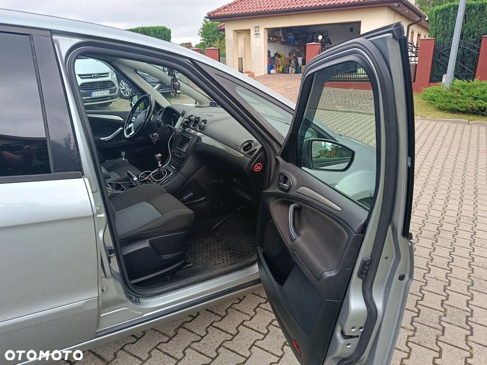 Ford S-Max 2.0 TDCi DPF Titanium - 8