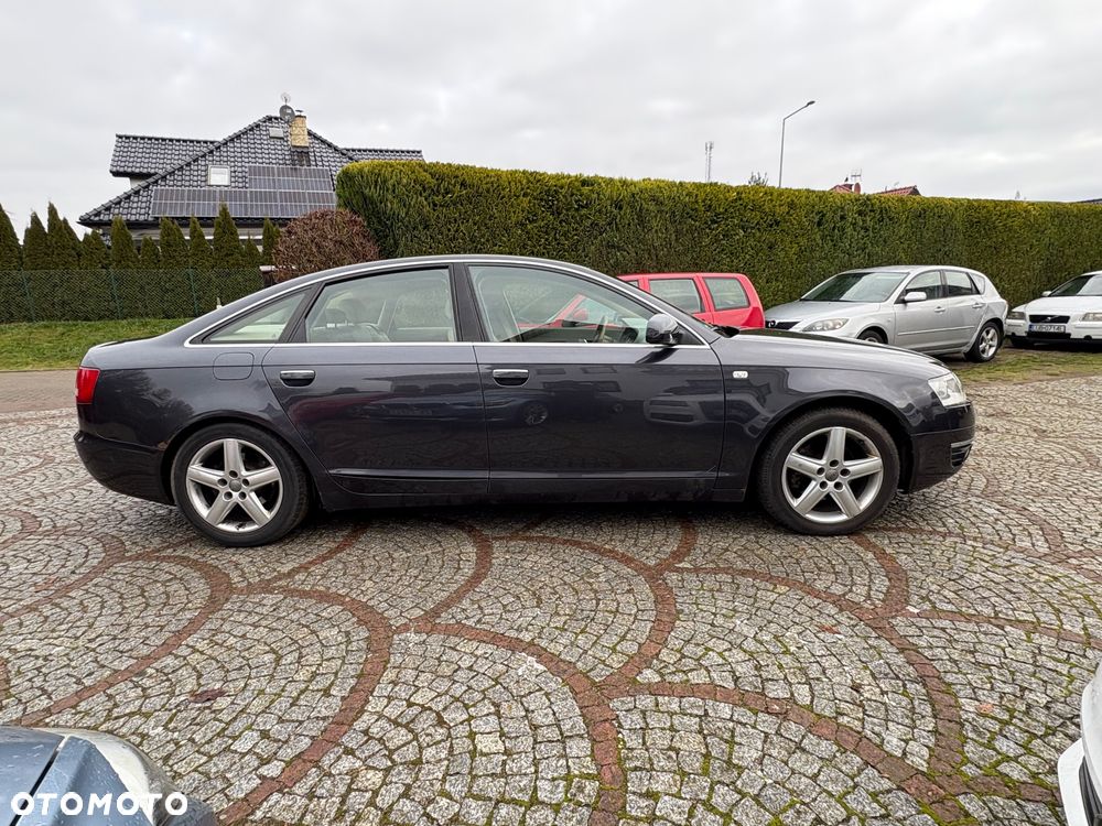 Audi A6 Limousine 2.4 - 10