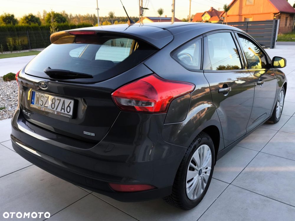 Ford Focus 1.0 EcoBoost Trend - 6
