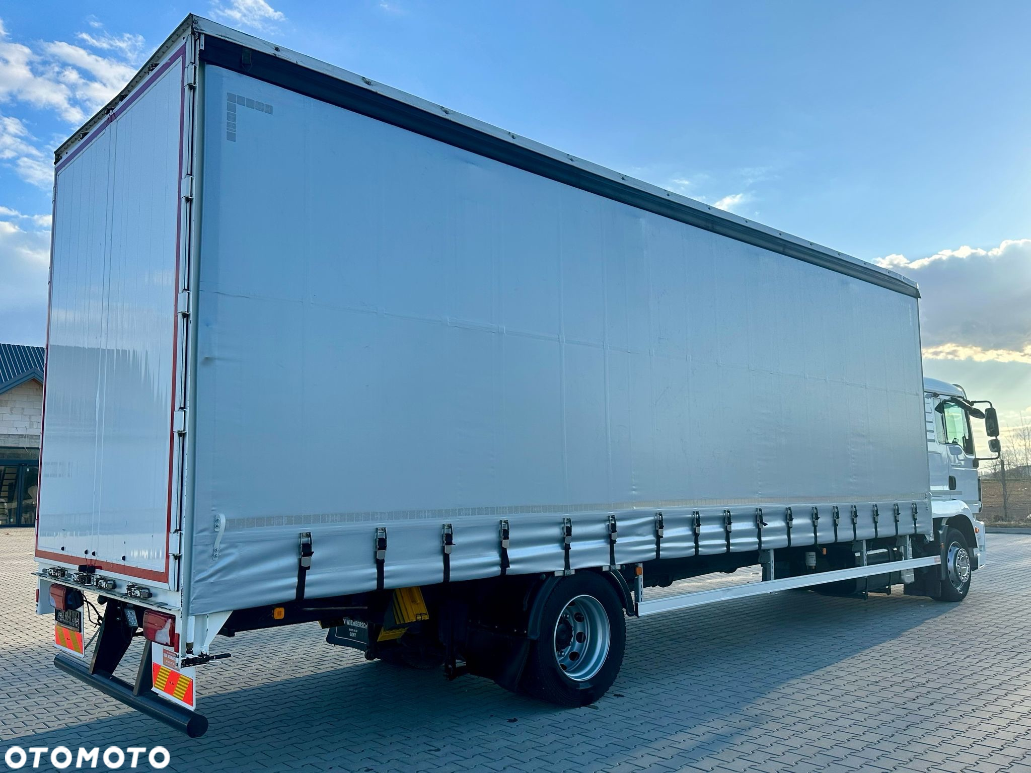 MAN TGM 18.290 / FIRANKA / WINDA / 22 EUROPALETY / AUTOMAT / SYPIALKA / 9 059 KG ŁADOWNOŚCI / NISKI PRZEBIEG / ZSUWANY DACH / EURO 6 - 4