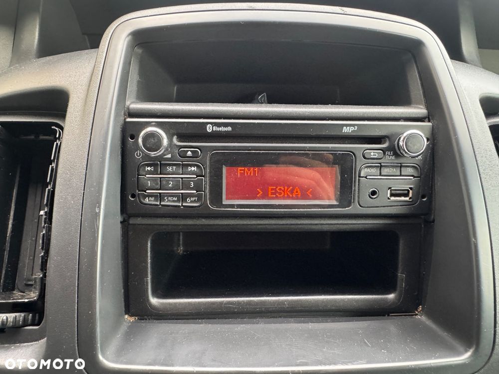 Opel Vivaro - 16