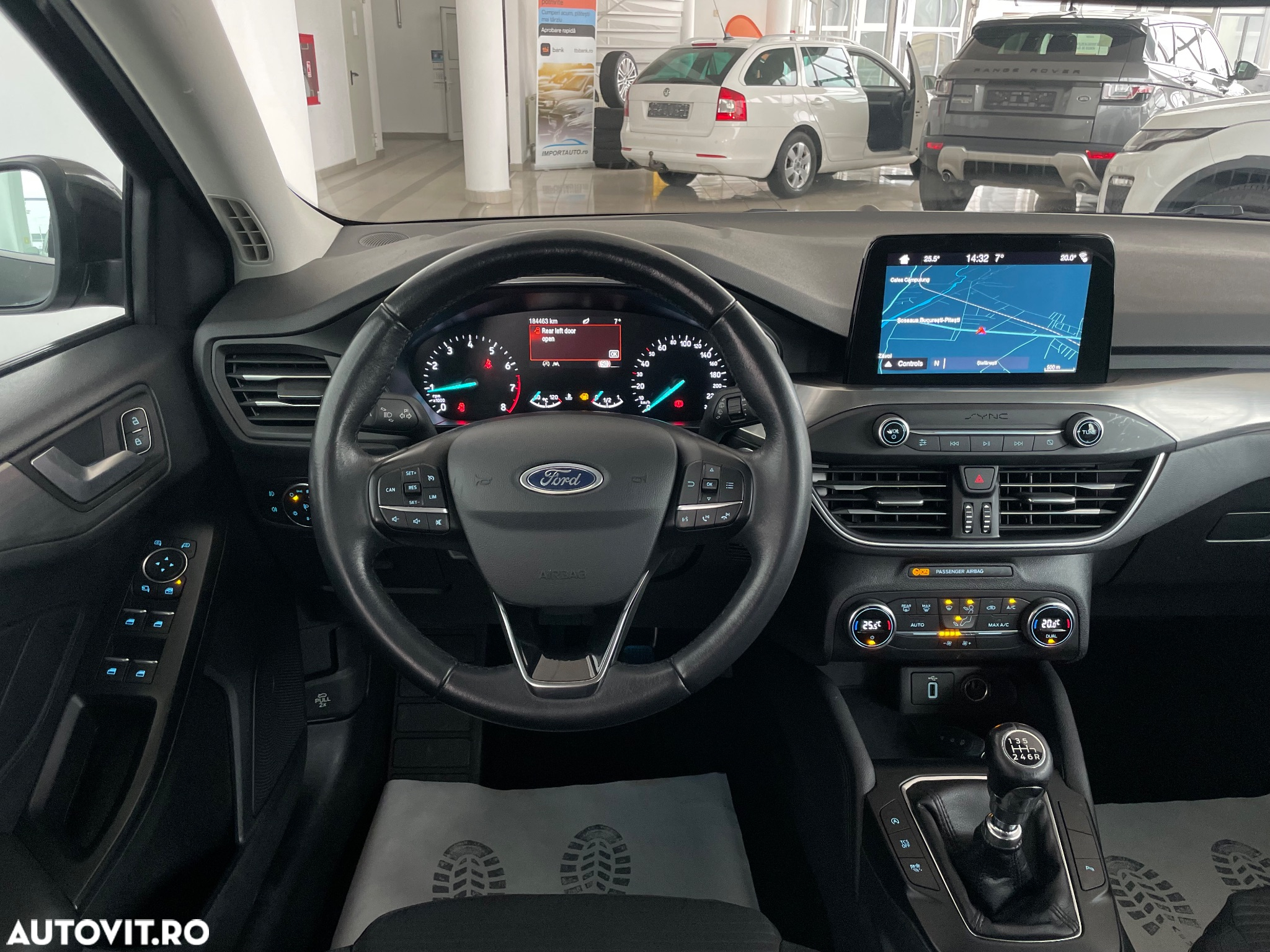 Ford Focus 1.0 EcoBoost Start-Stopp-System TITANIUM DESIGN - 8