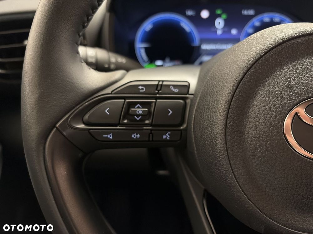 Toyota Yaris Cross - 13