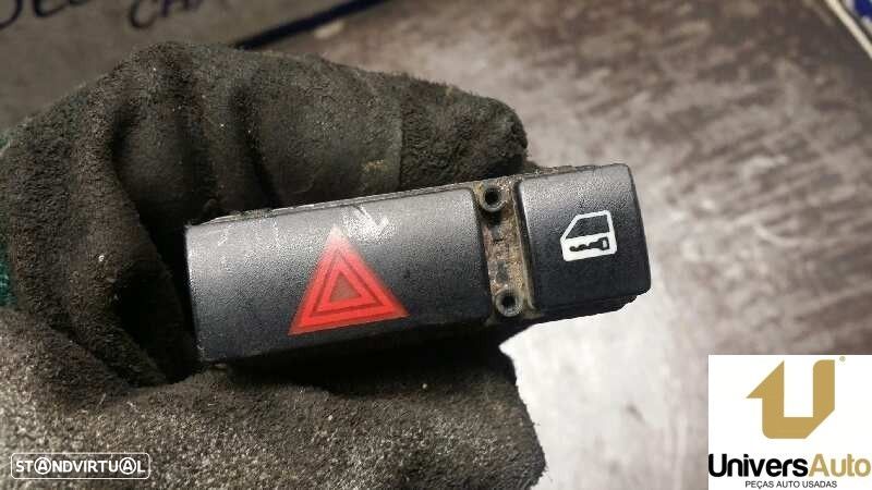 BOTÃO DE EMERGÊNCIA BMW 3 2003 -8368920 - 1