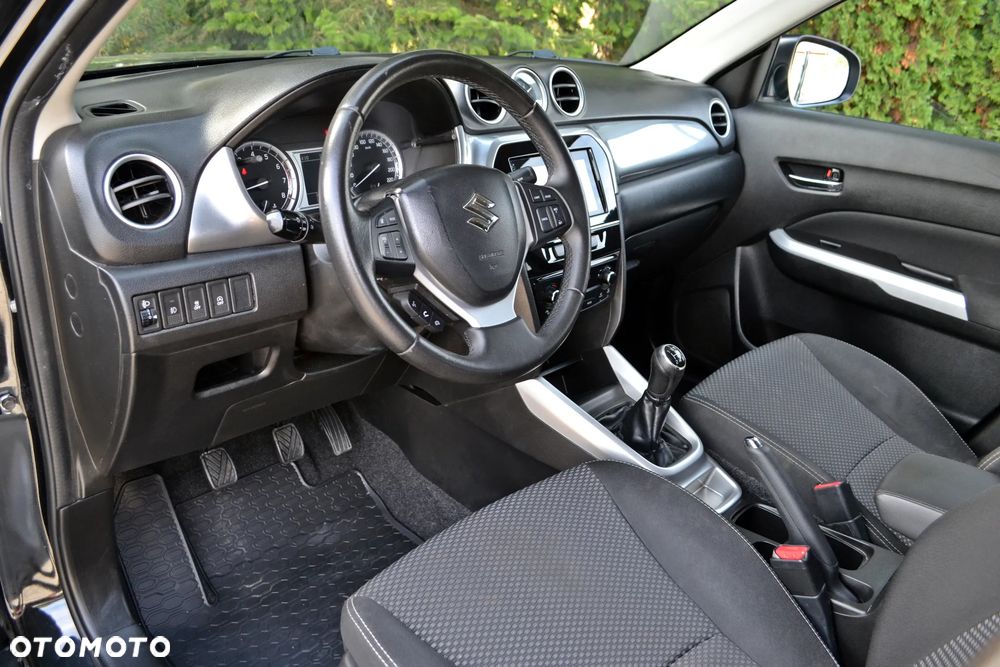 Suzuki Vitara - 17