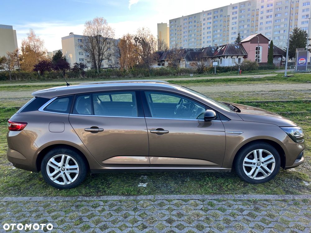 Renault Megane 1.6 SCe Limited - 4