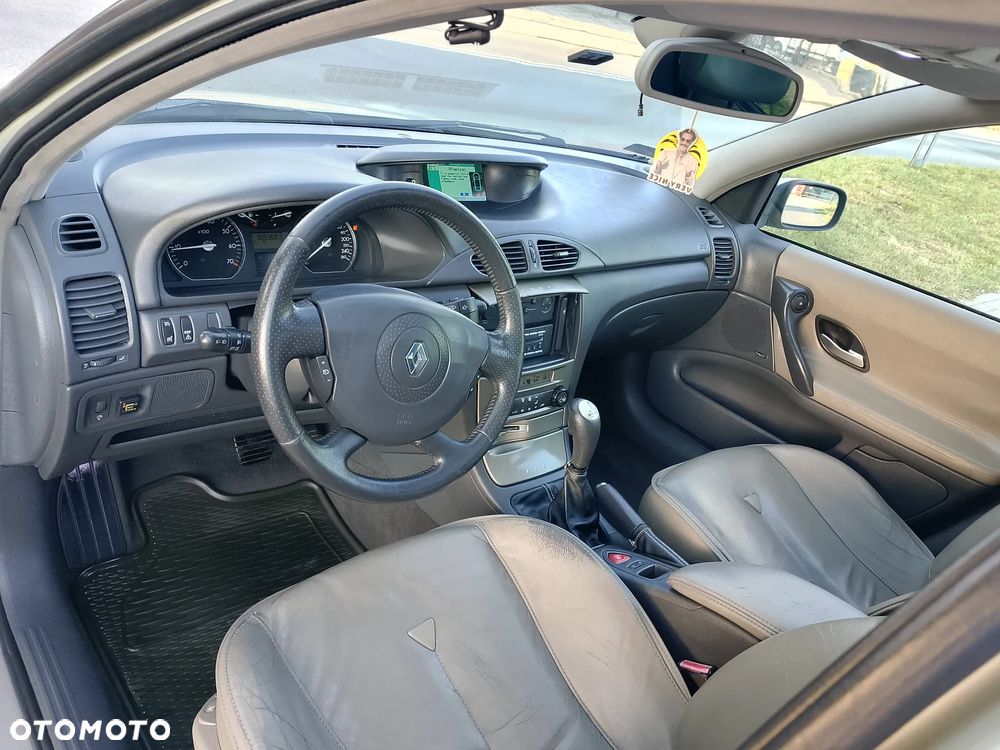 Renault Laguna 2.0 Privilege - 9