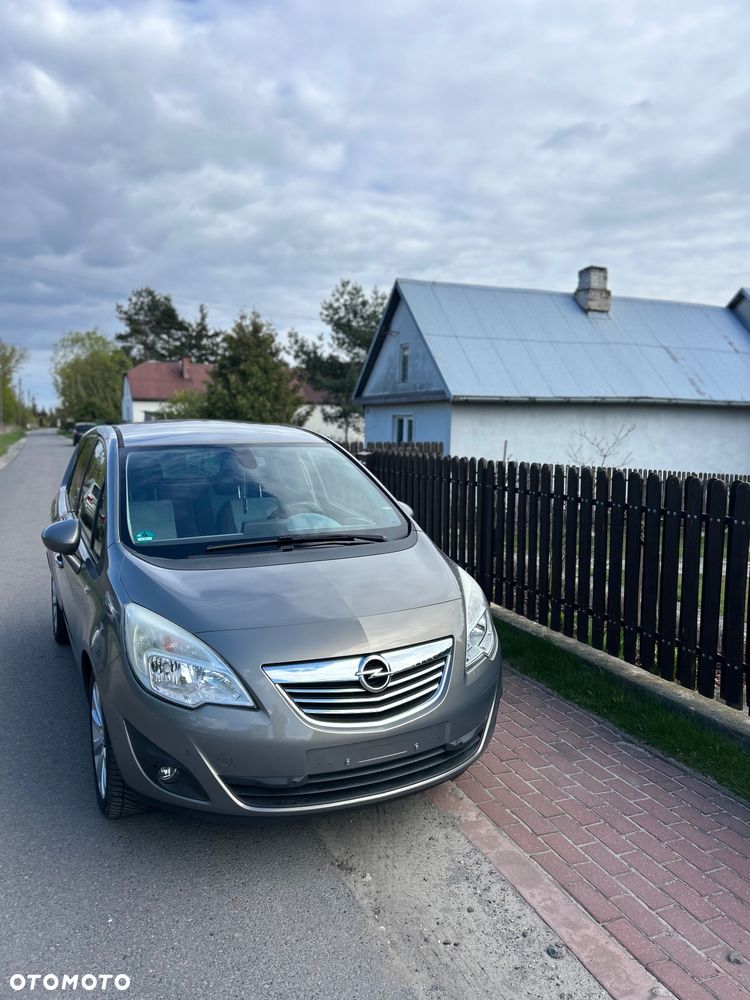 Opel Meriva 1.4 T Cosmo - 2