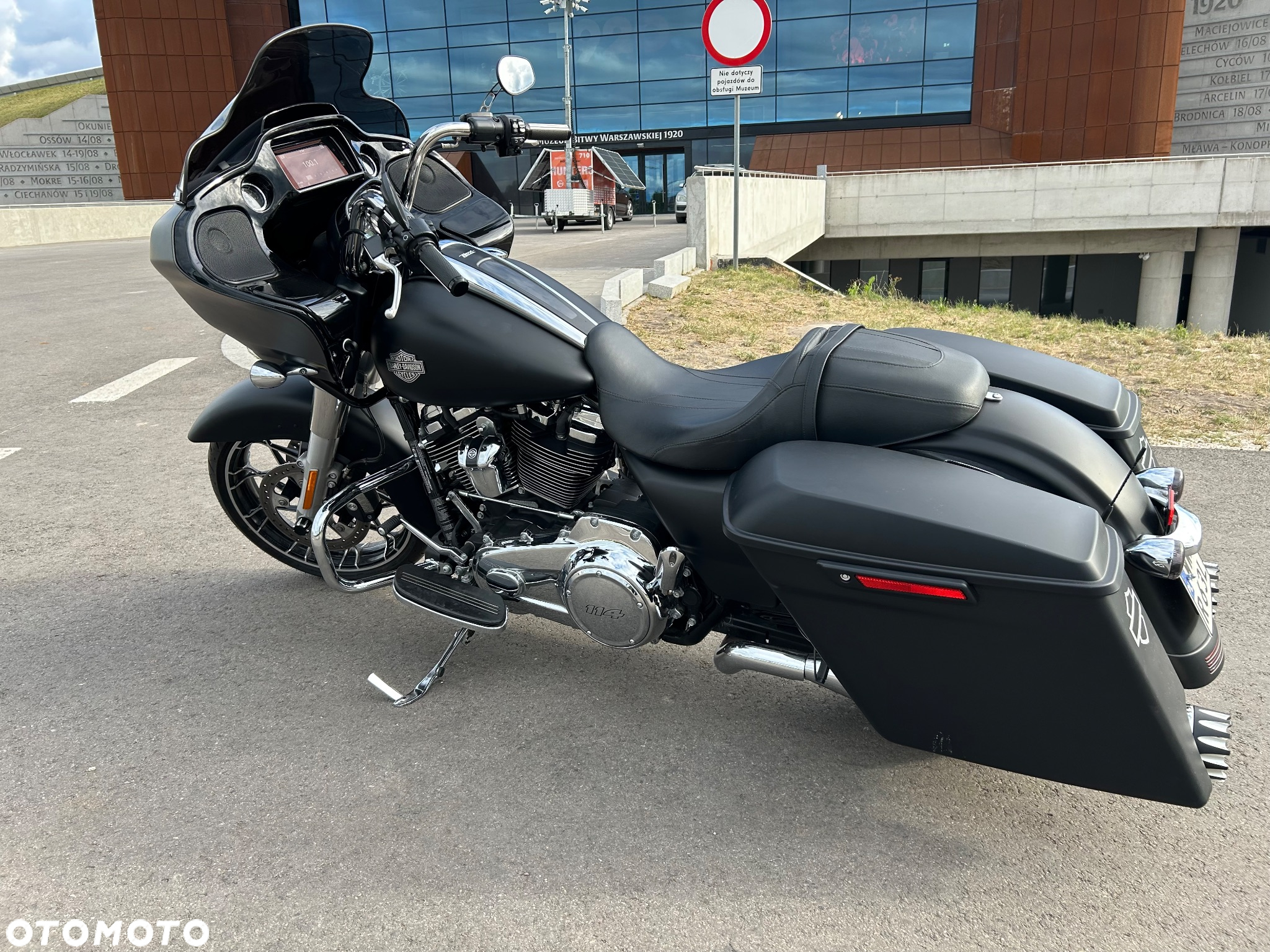 Harley-Davidson Touring Road Glide - 20