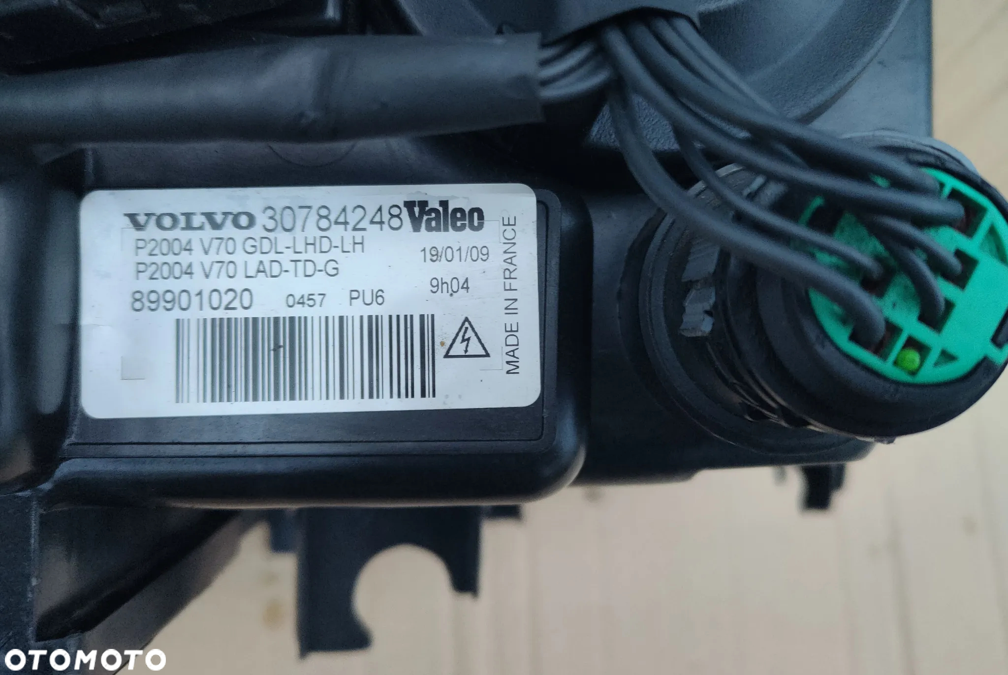 Xenon lewy lampa lewa Volvo V70 S60  2004- Europa - 6