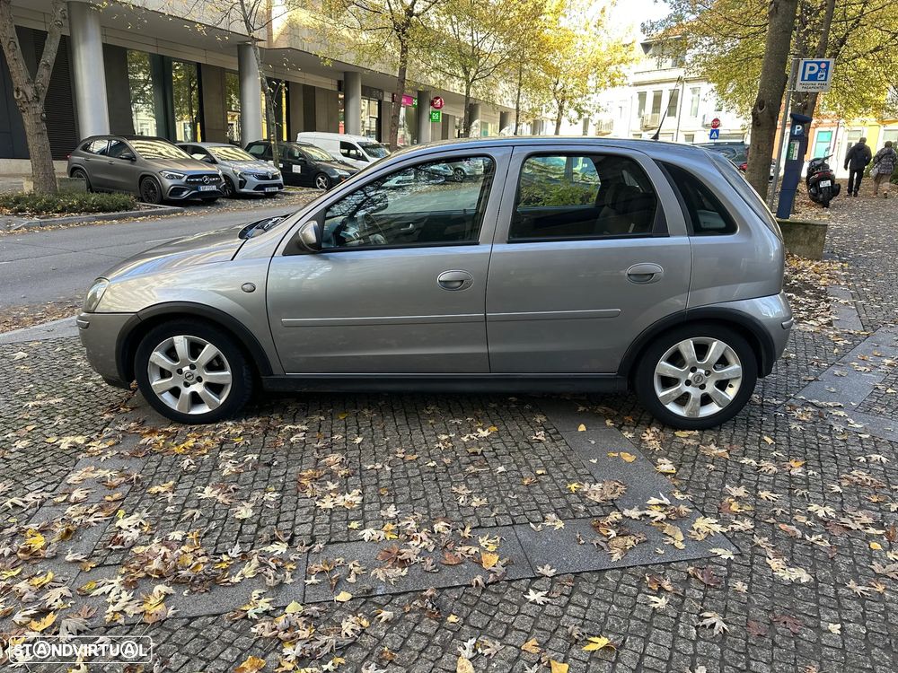 Opel Corsa 1.3 CDTi Enjoy EcoFLEX - 3
