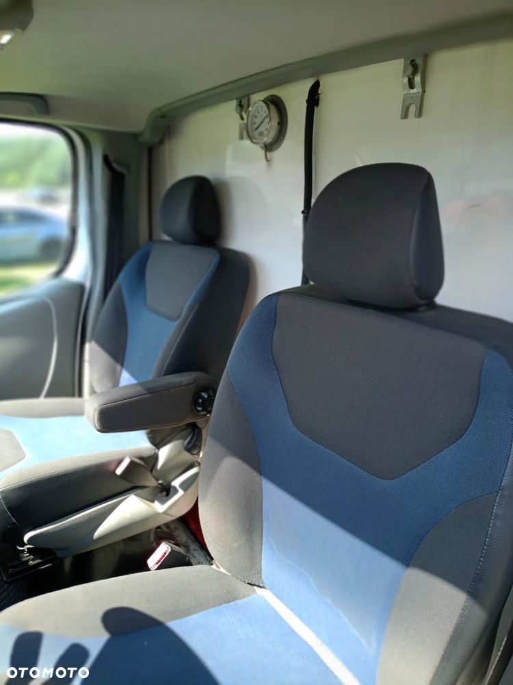 Renault Trafic Mroźnia - 13