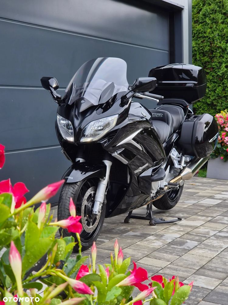 Yamaha FJR - 18
