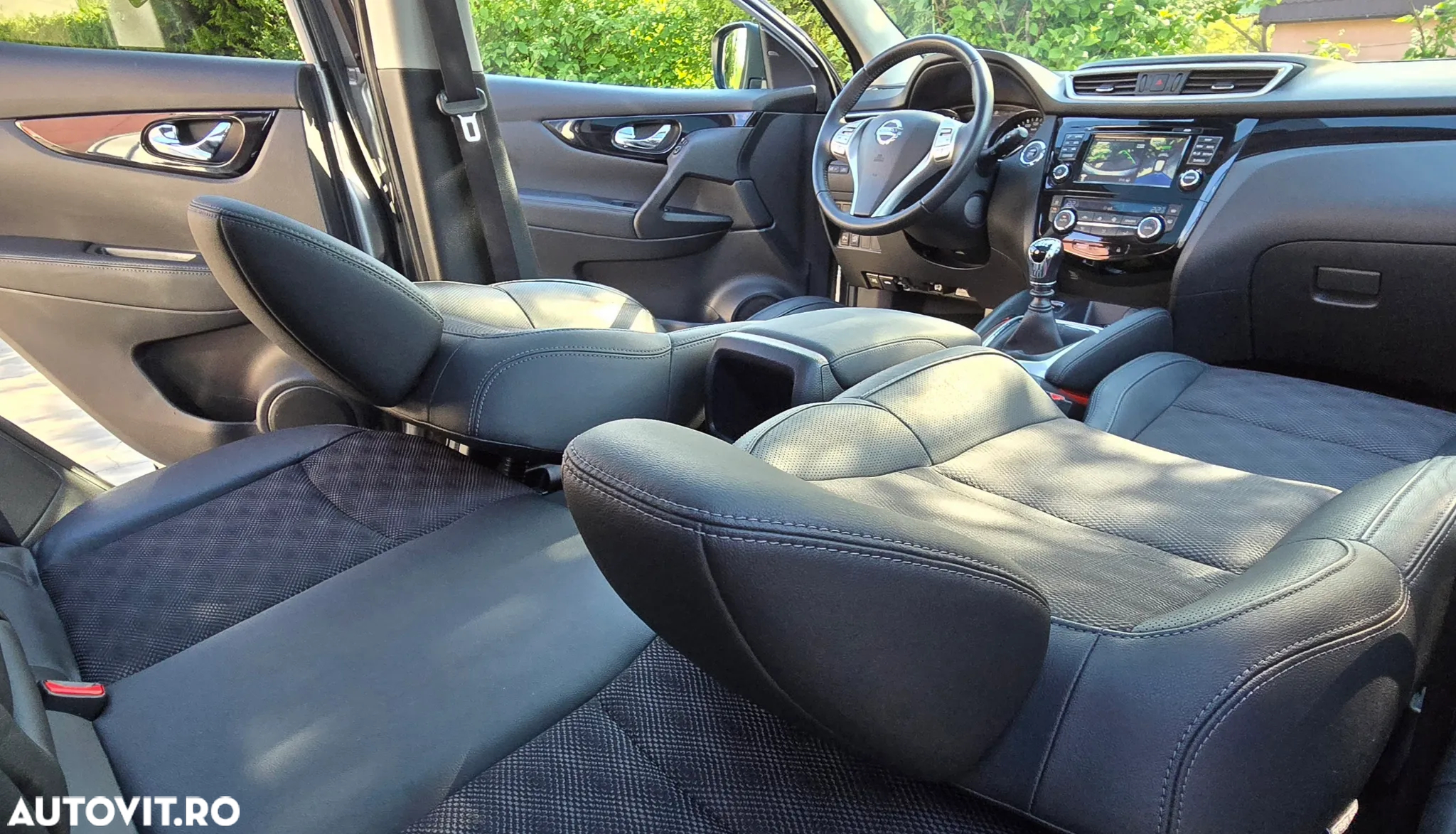 Nissan Qashqai 1.6 DCI 4 x 4 DPF Start/Stop tekna - 17