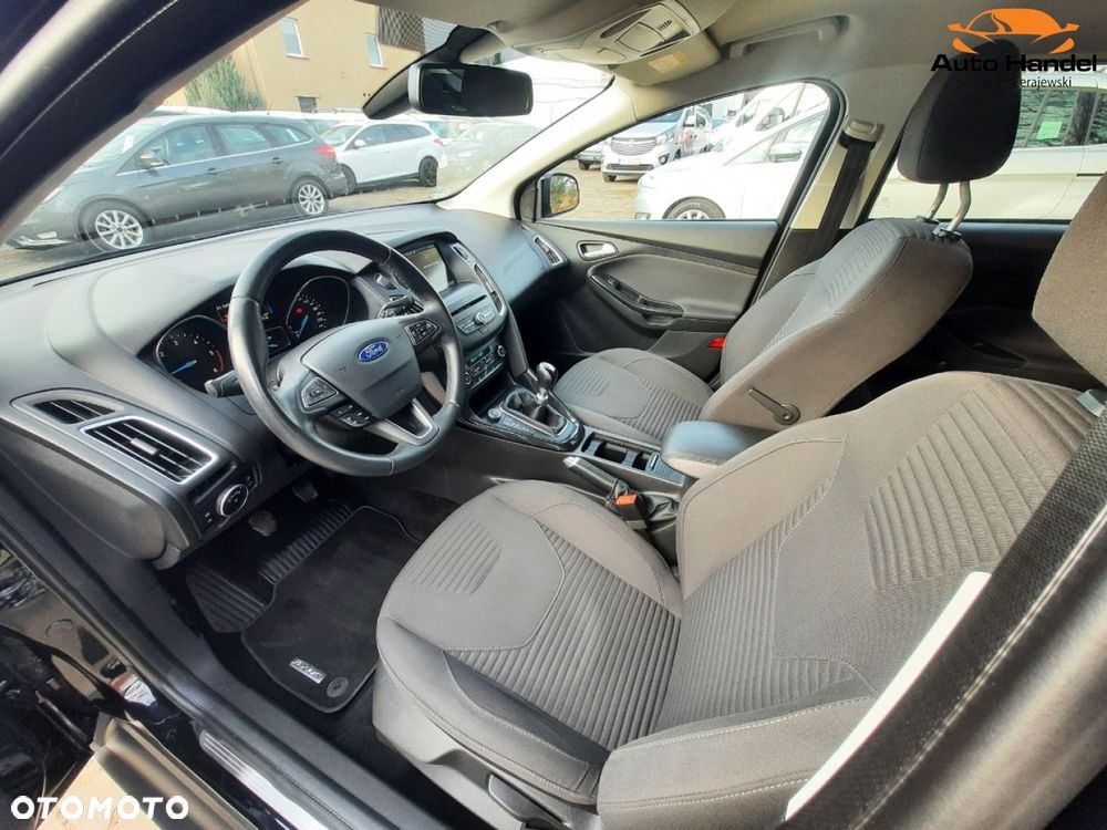 Ford Focus 1.5 EcoBlue STart-Stopp-System TITANIUM - 36