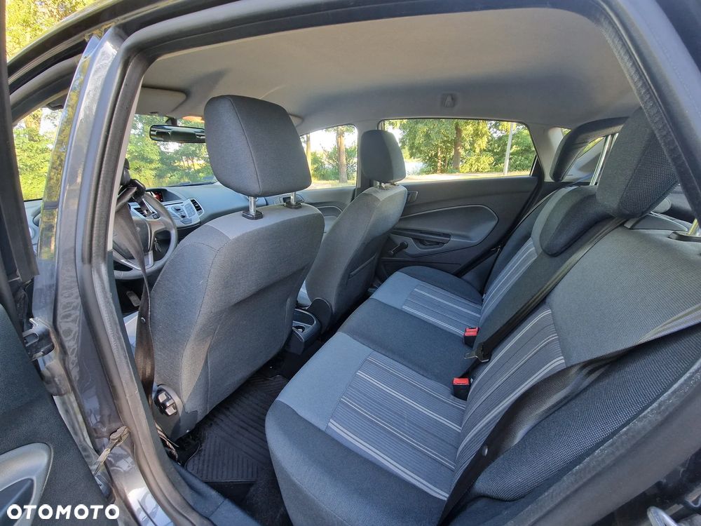 Ford Fiesta 1.25 Trend - 8