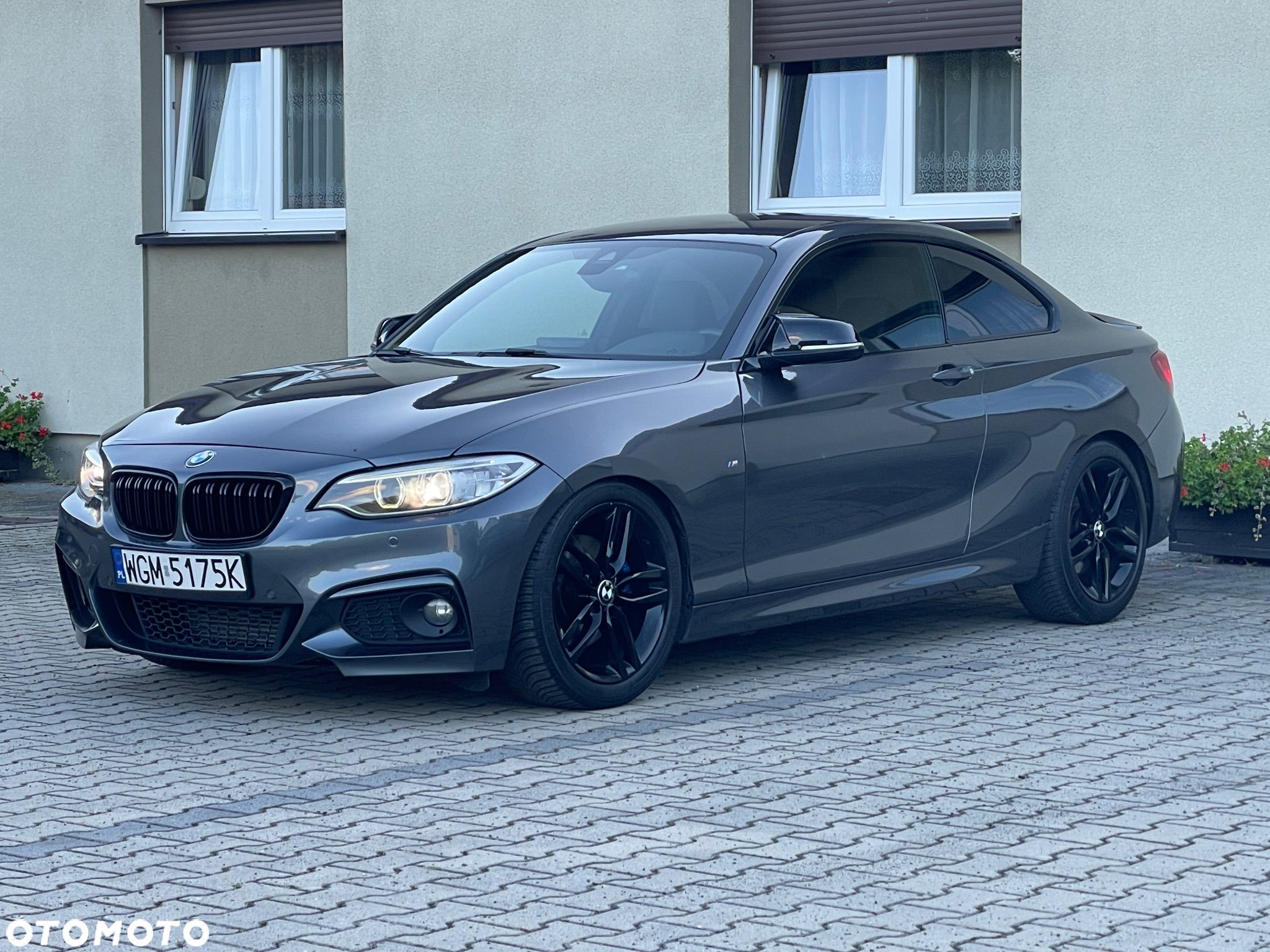 BMW Seria 2 - 1