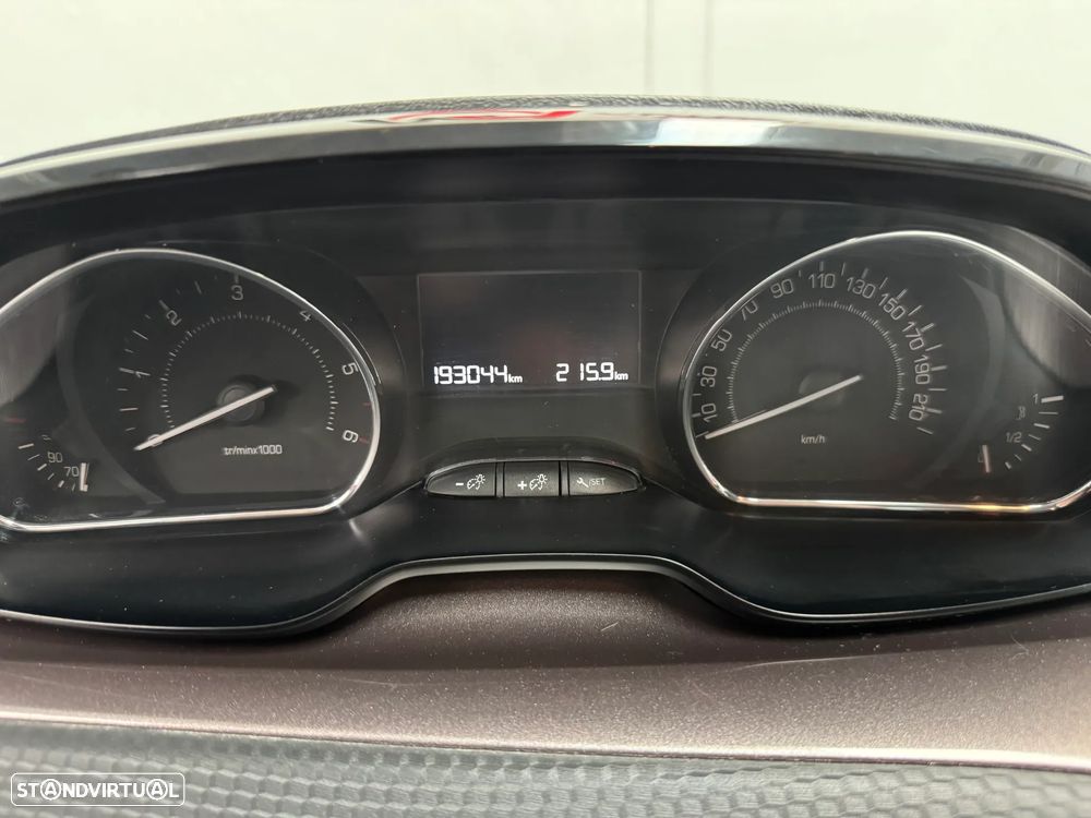 Peugeot 2008 1.4 HDi Access - 10