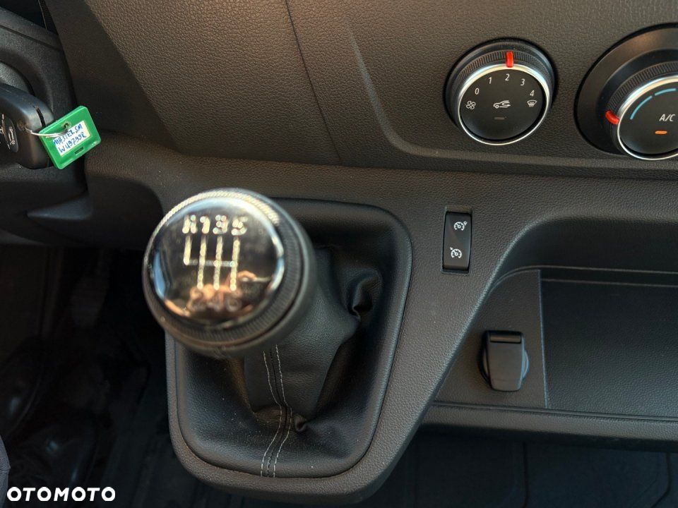 Renault Master - 6