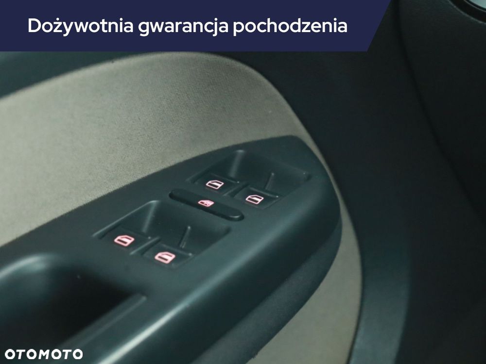 Volkswagen Touran - 17