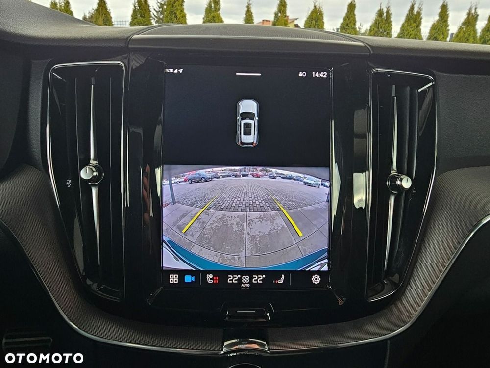Volvo XC 60 - 18