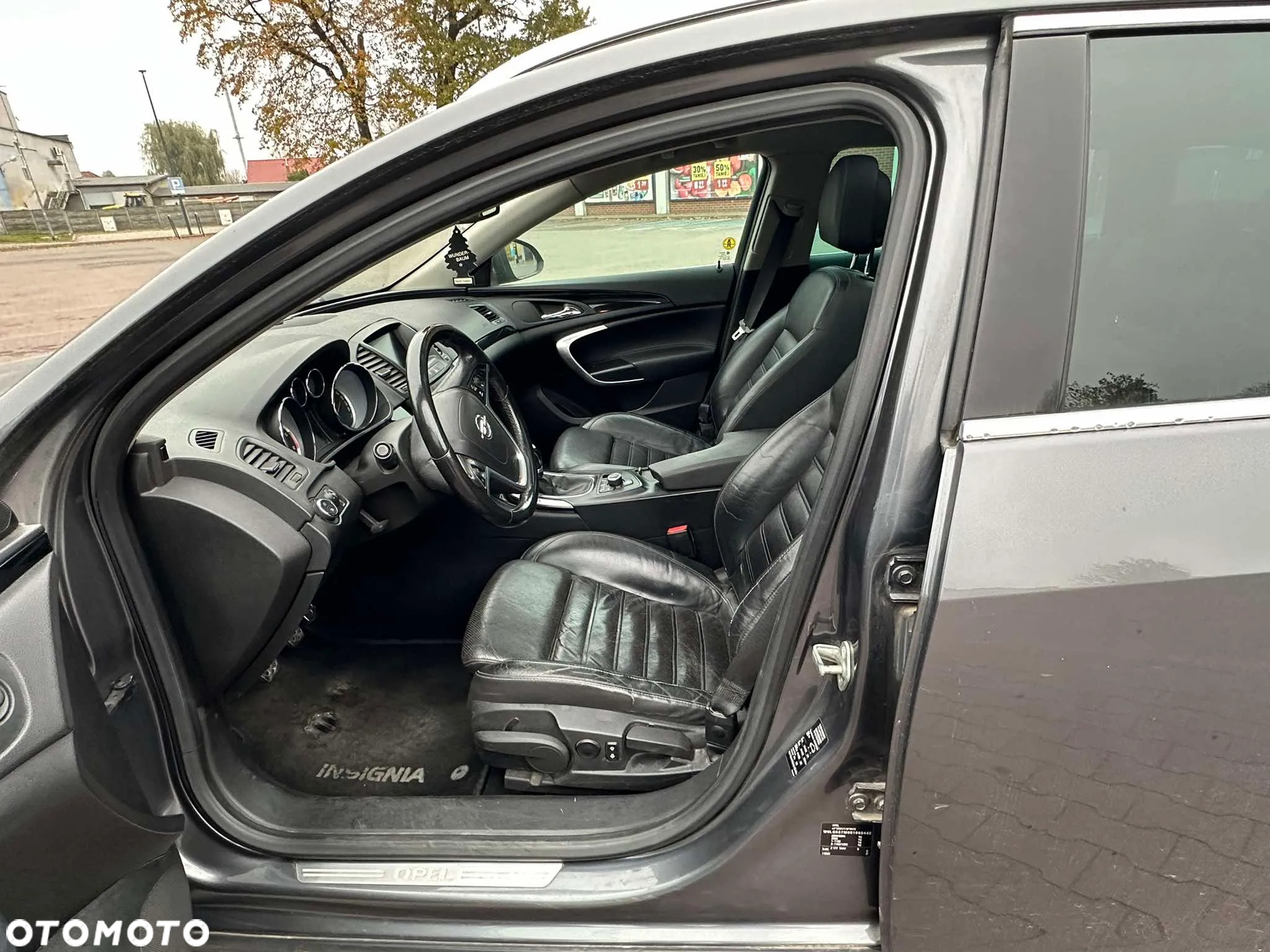Opel Insignia 2.0 CDTI Sports Tourer Cosmo - 10