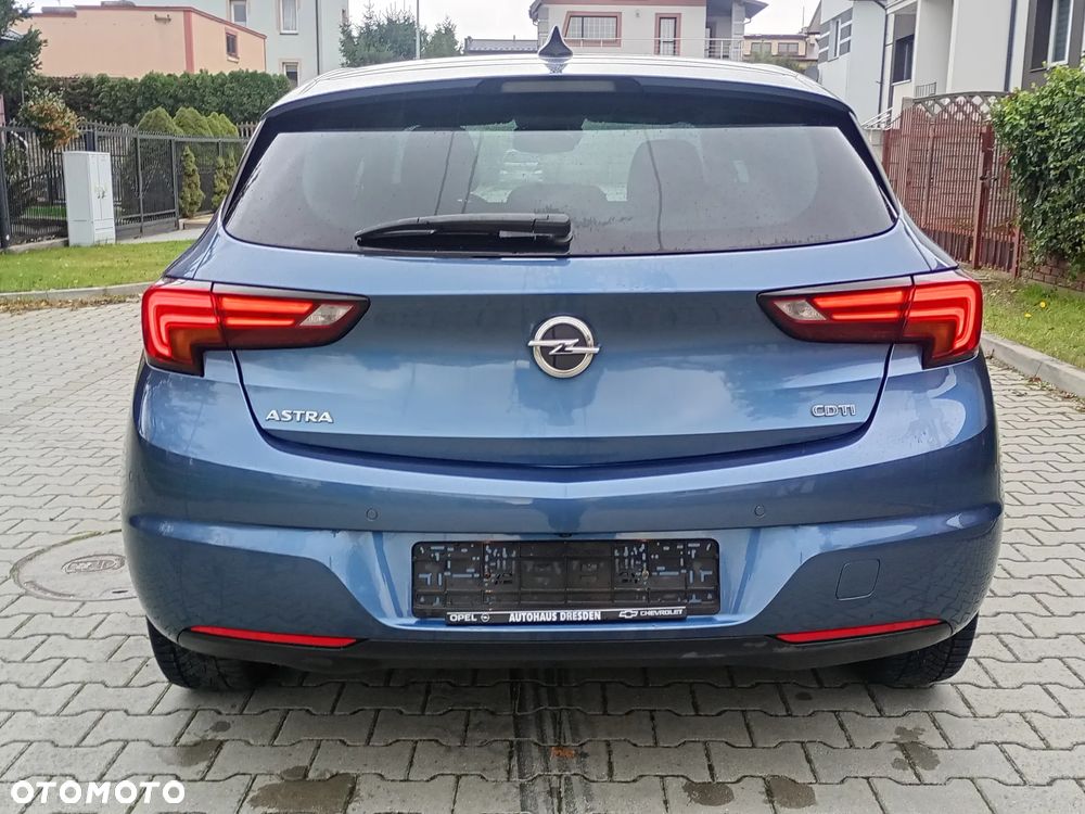 Opel Astra 1.6 D (CDTI) Start/Stop Dynamic - 6