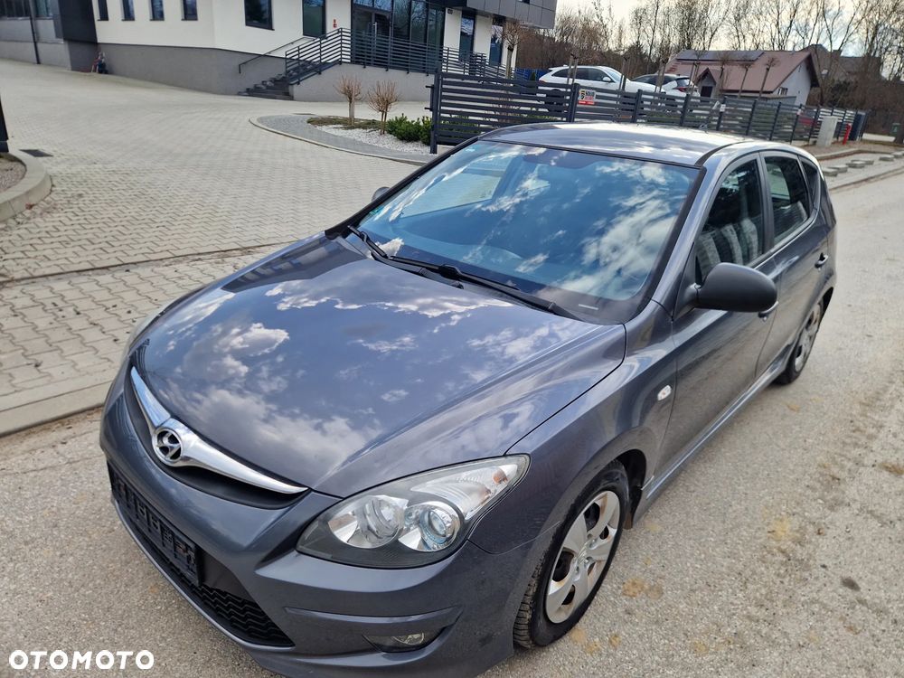 Hyundai i30 - 24