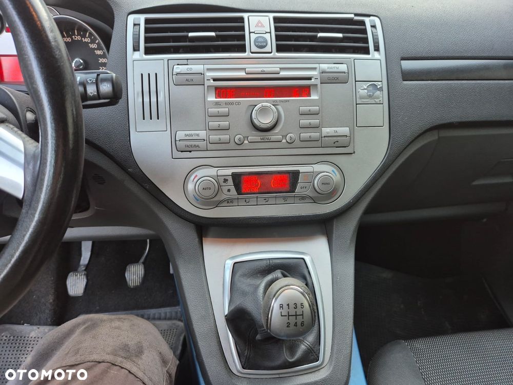 Ford Kuga 2.0 TDCi Trend - 8