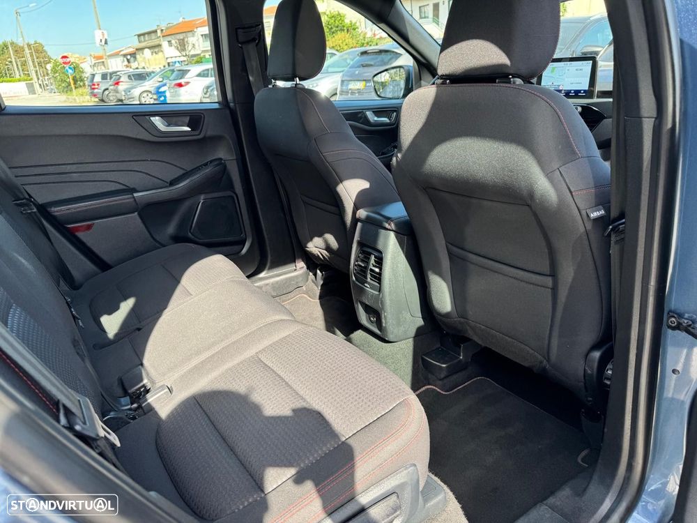 Ford Kuga 1.5 EcoBoost ST-Line - 14
