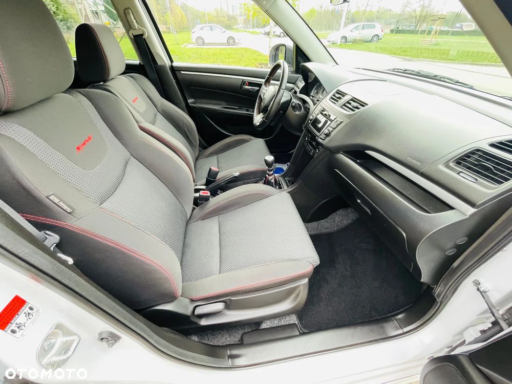 Suzuki Swift - 15