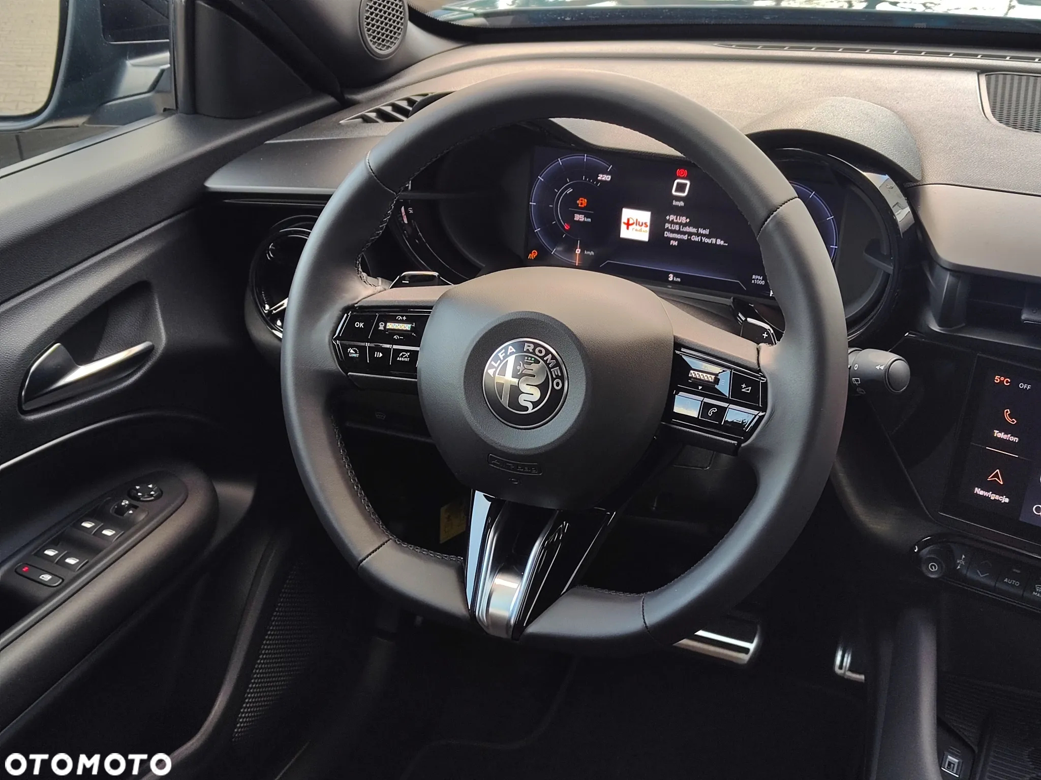 Alfa Romeo Junior 1.2 mHEV Ibrida eDCT - 17
