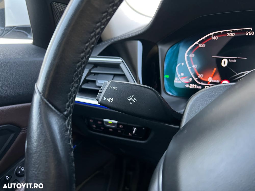 BMW Seria 3 320d xDrive AT MHEV - 15