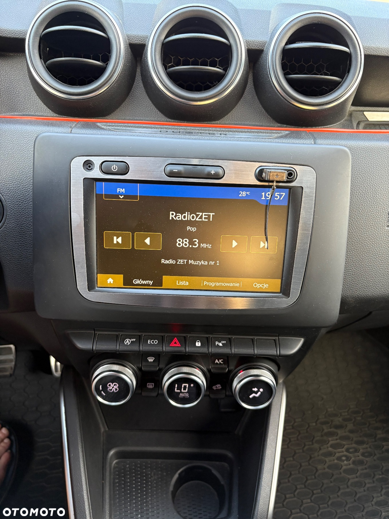 Dacia Duster 1.6 SCe Ambiance S&S - 11
