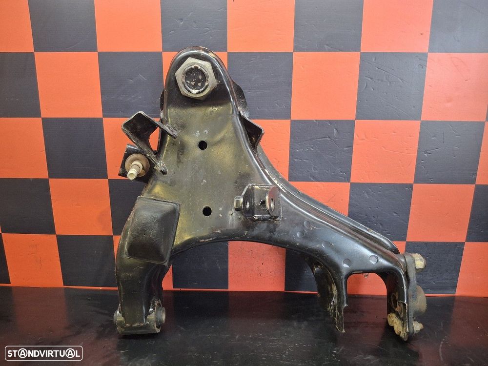 Braço Suspensão Frente Direito Nissan Pick Up (D22) - 2