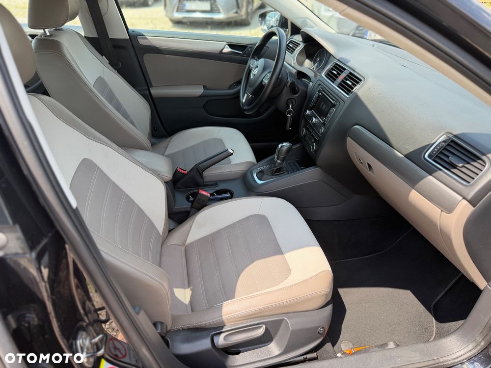Volkswagen Jetta 1.4 TSI DSG Comfortline - 22