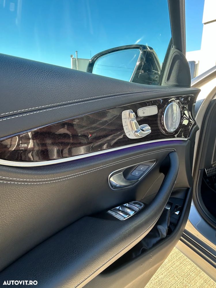 Mercedes-Benz E 300 4MATIC 9G-TRONIC AMG Line - 26