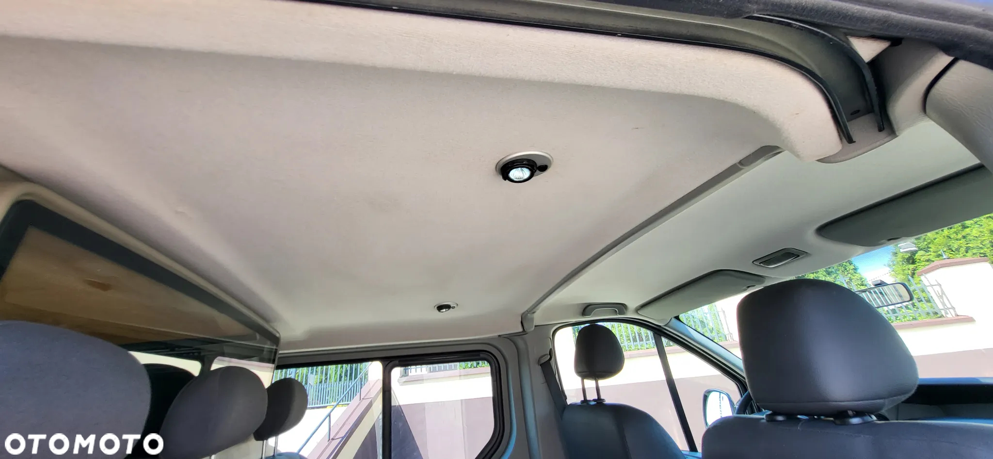 Renault Trafic - 12