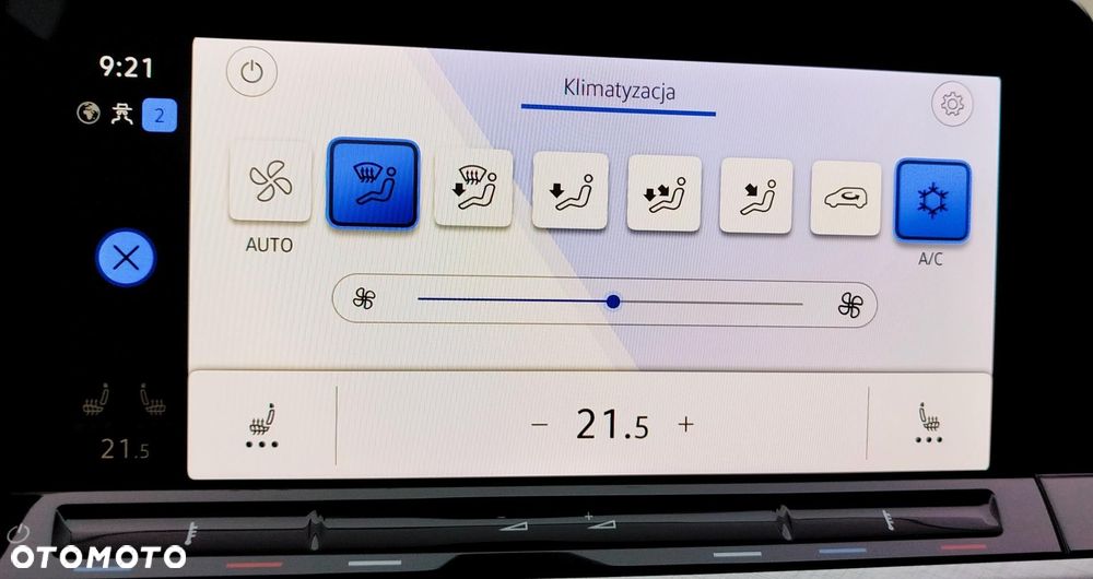 Volkswagen Golf Variant 2.0 TDI SCR DSG Life - 13