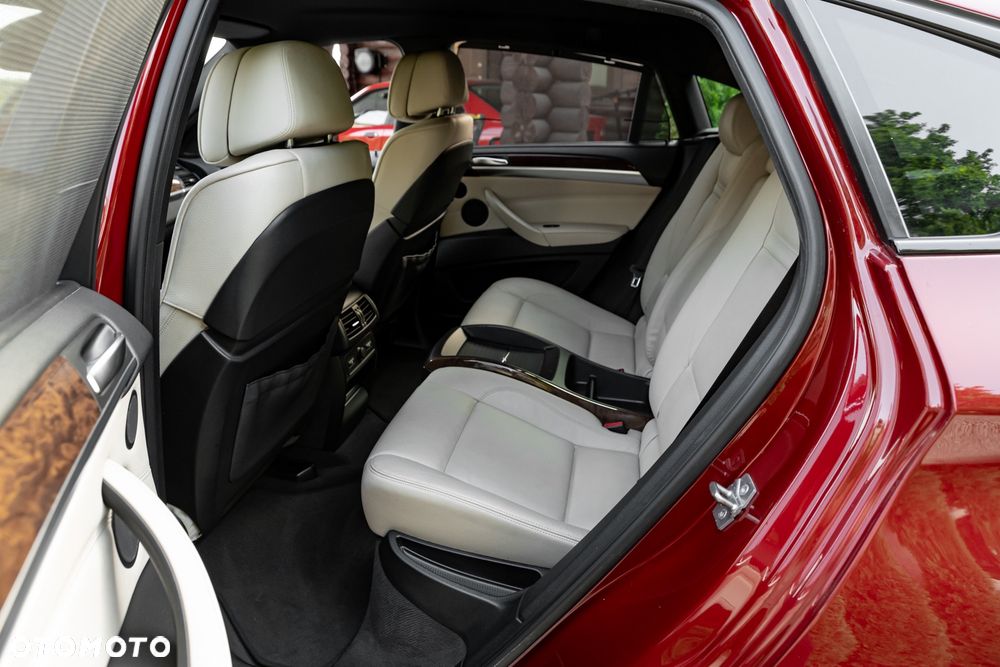 BMW X6 xDrive40d - 19