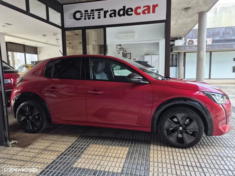 Peugeot e-208 50 kWh GT - 17