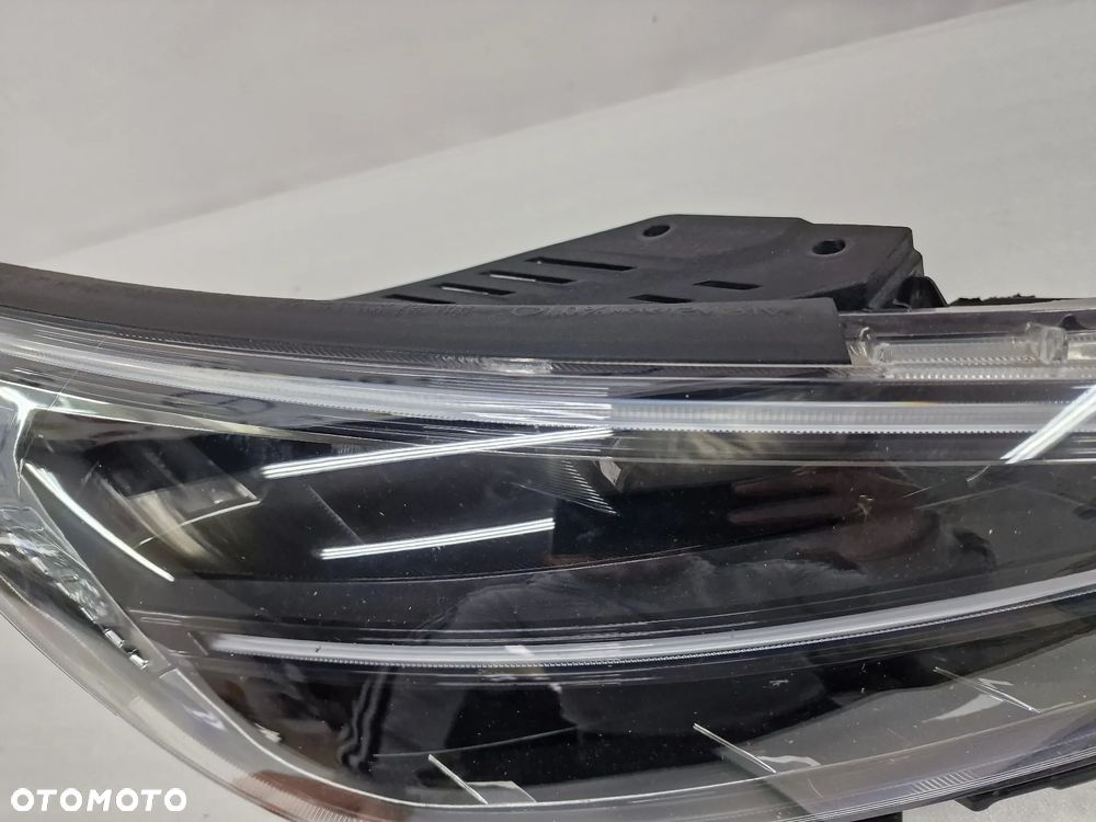 HYUNDAI I30 III 3 LIFT PRAWA LAMPA PRZEDNIA PRZÓD FULL LED , NR 92102-G4XXX / 92102-G4600 , NR AUKCJI LA70 - 5